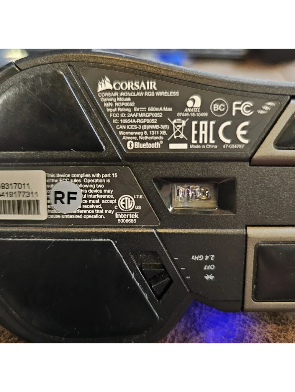 CORSAIR IRONCLAW WIRELESS RGB Rechargeable Gaming Mouse - Black